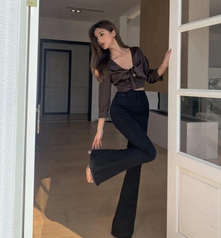 スキニーパンツ 美脚際立つフレアデニムパンツ
