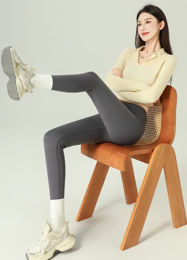 裏起毛素材であったか美脚スキニーパンツ