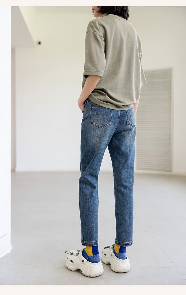 スキニーパンツ 裾デザイン刺繍 細身デニムパンツ