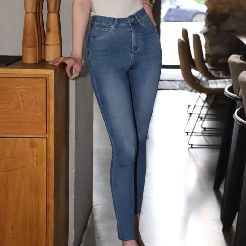 スキニーパンツ すっきり美脚スキニーデニム