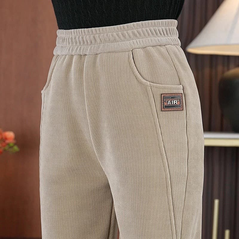 ストレッチフィット スキニーパンツ
