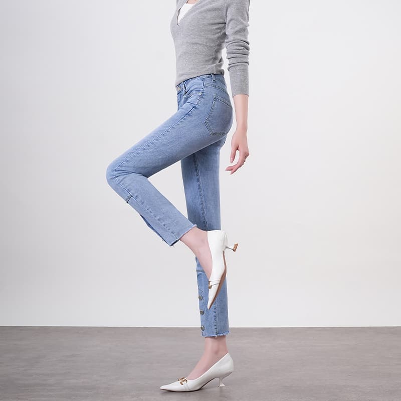 スキニーパンツ 裾ボタン装飾スリムデニムパンツ